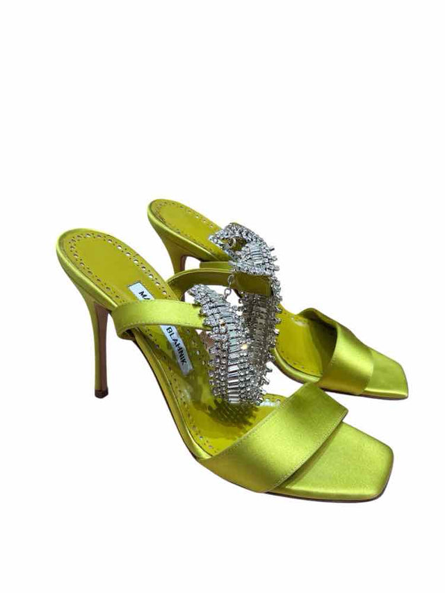 Manolo Blahnik Chartreuse Size 38 Shoes