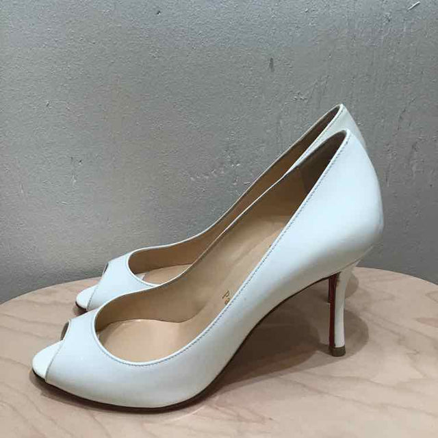 Christian Louboutin White Size 34.5 Shoes