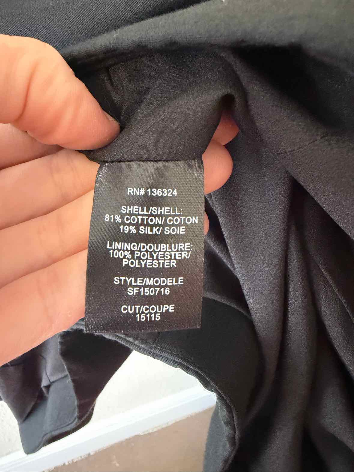 Halston Black Size 8 Dress