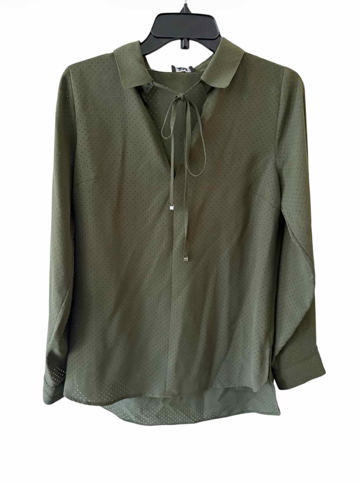 W BY WORTH Forest Green Size S Shirt