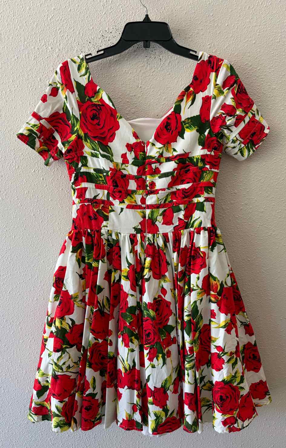 Unique Vintage White Multi Size M Dress