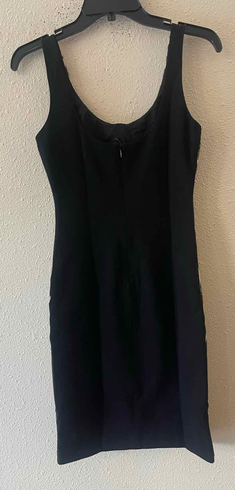 diane von furstenberg Black Multi Size 2 Dress