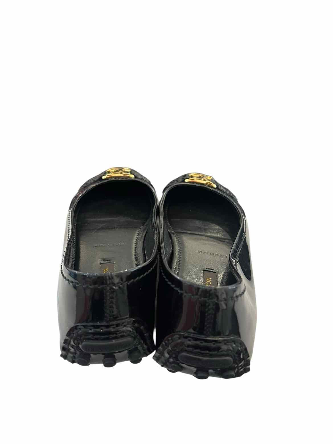 Louis Vuitton Black and Gold Size 37 Shoes