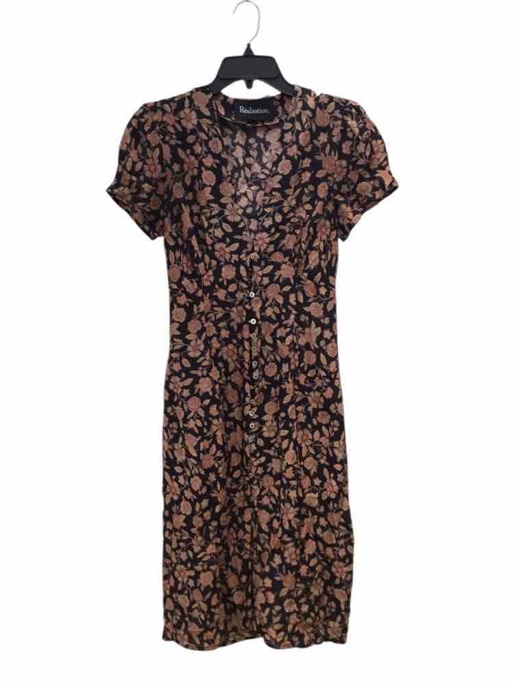 Realisation beige and black Size M Dress