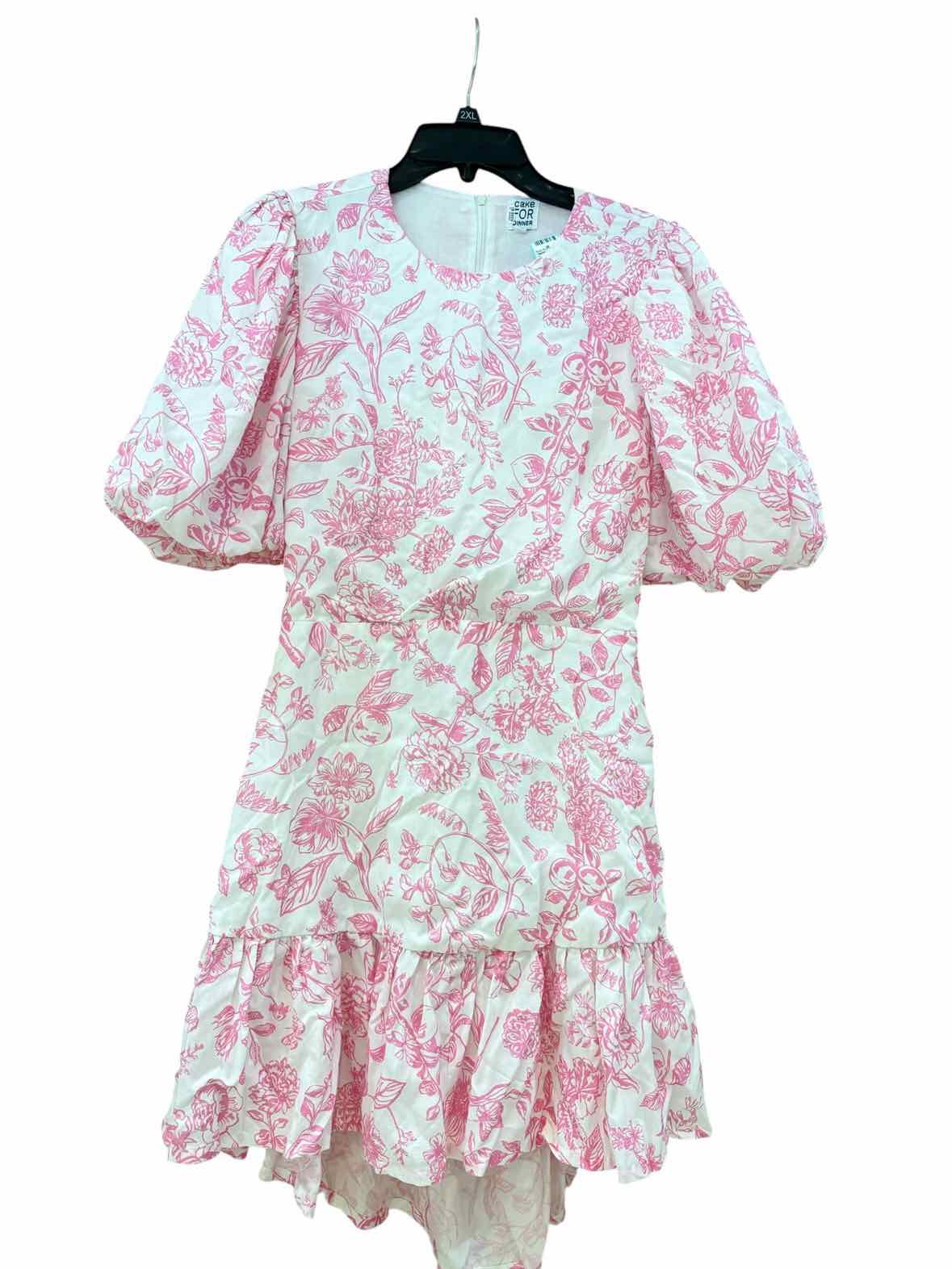 Cake FOR Dinner White and Pink Size M Dress