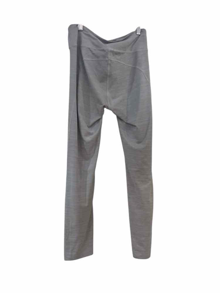 Outdoor Voices White and Grey Size M Leggings