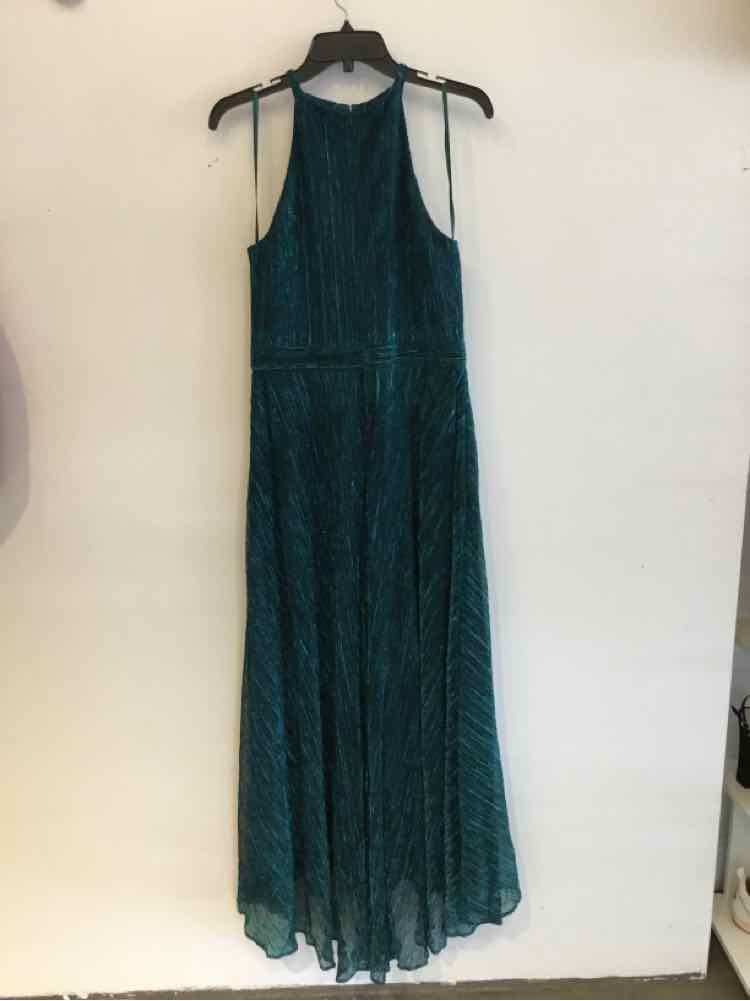 Betsy & Adam Metallic teal Size 12P Gown/Evening Wear