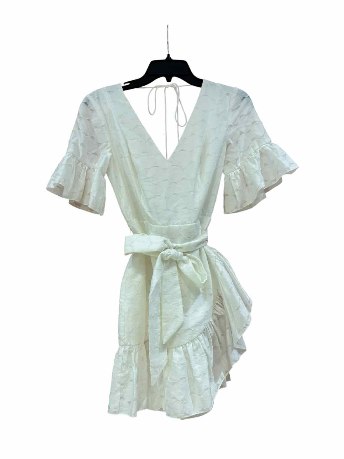 C/MEO Collective White Size XS Dress