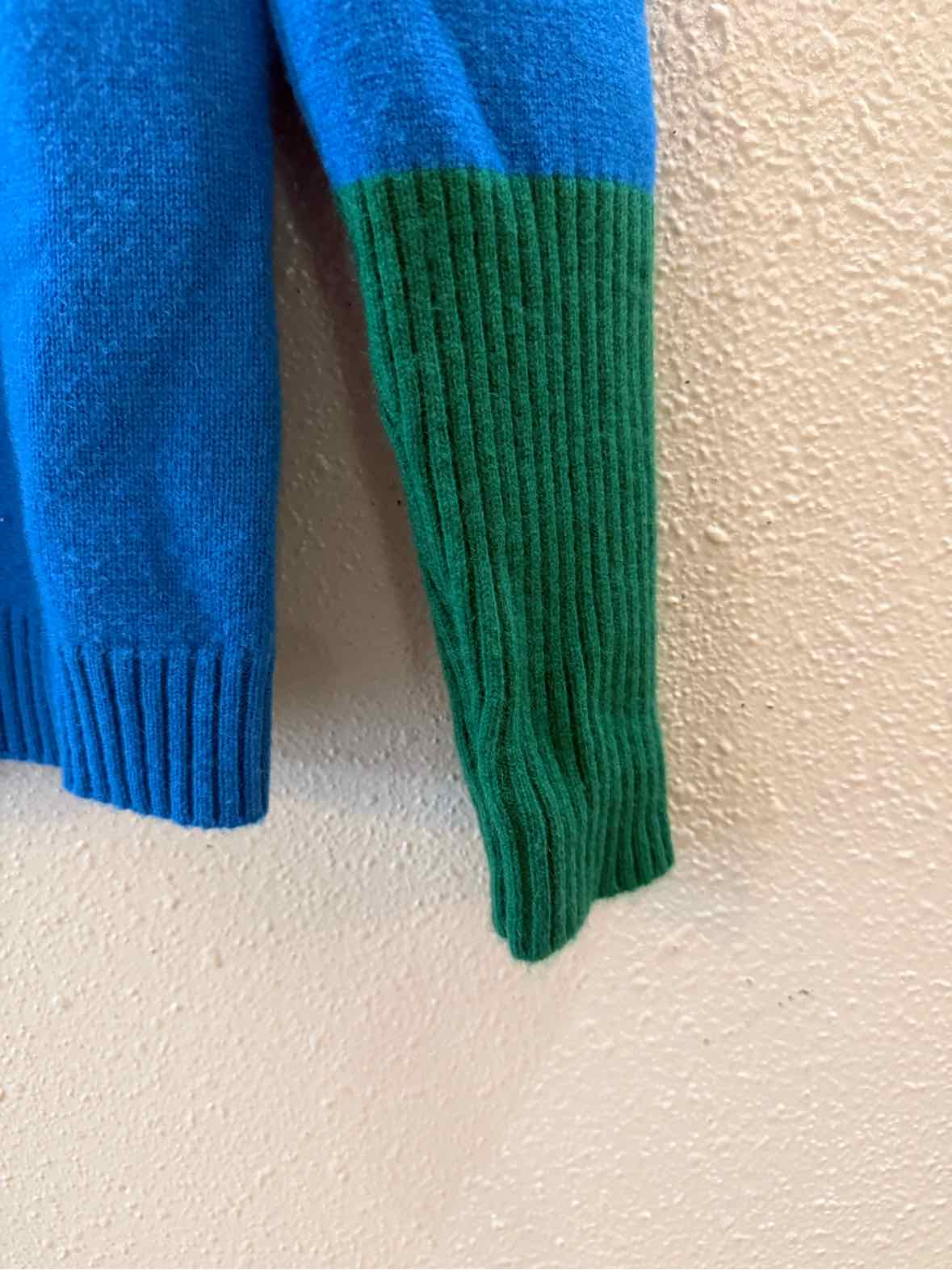 Never a Wallflower Cerulean Size XS Sweater