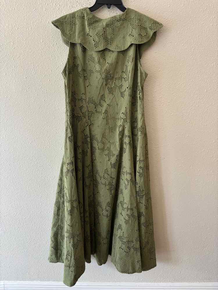 LOVAAN Green Size 12 Dress