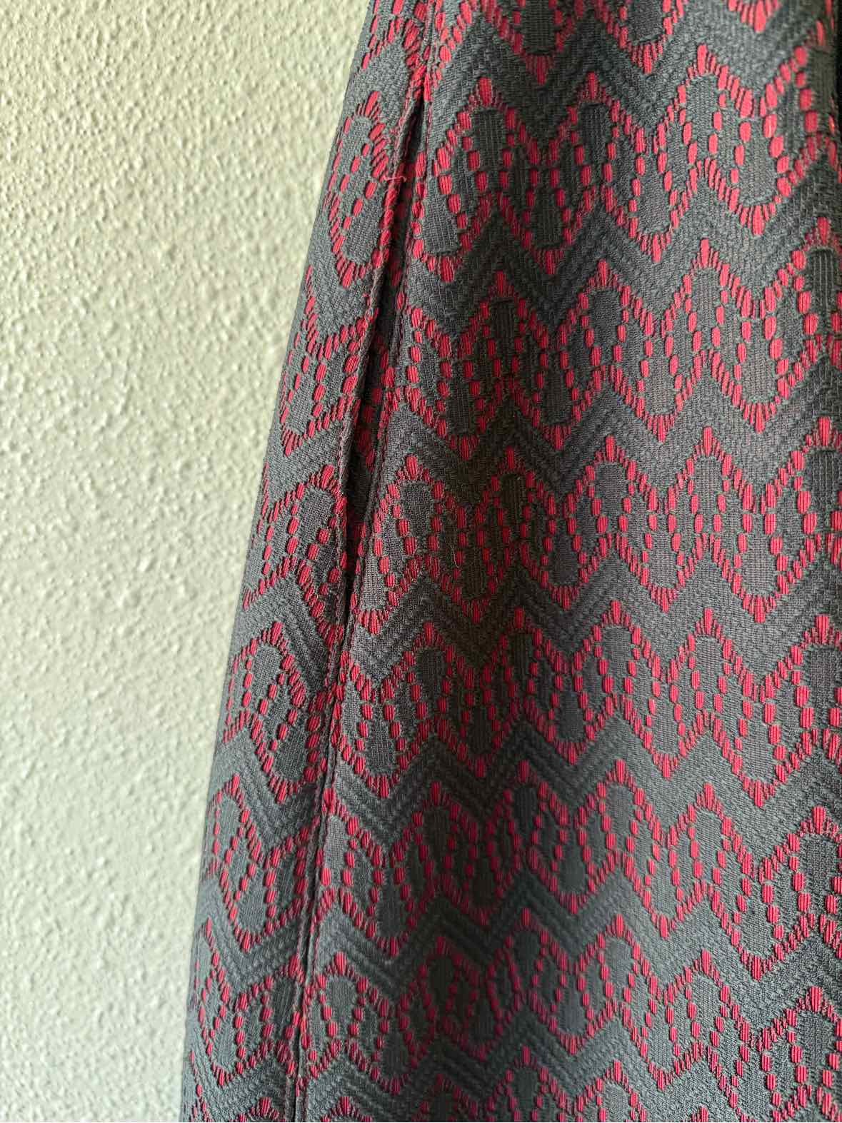 Laundry by Shelli Segal Burgundy and black Size 12 Dress