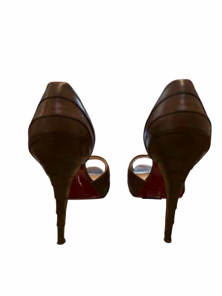 Christian Louboutin Brown Size 41 Shoes