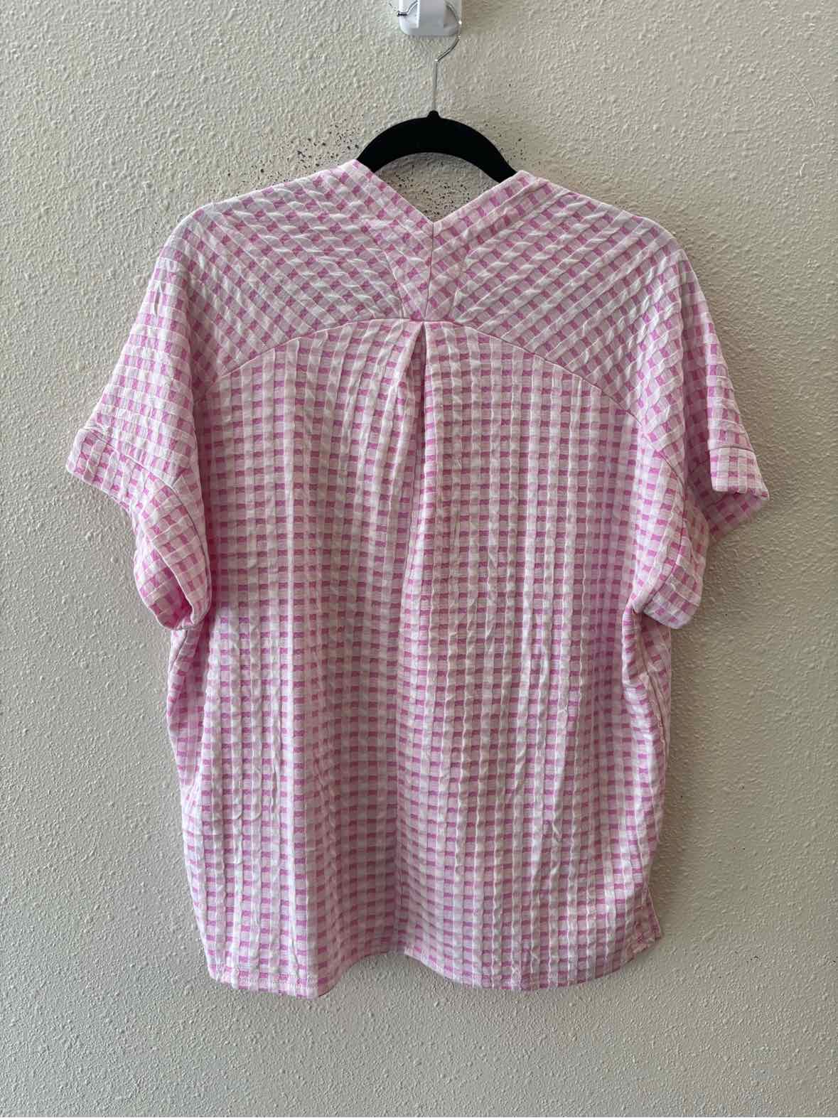 Karlie Pink and White Size S Shirt