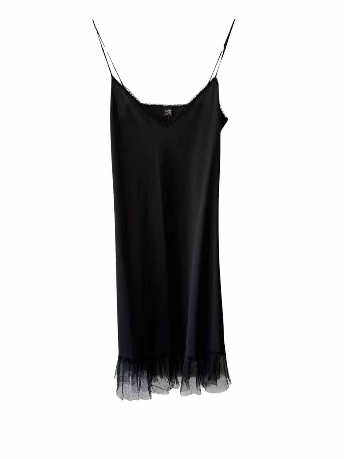 Only Hearts Black Size M Slip
