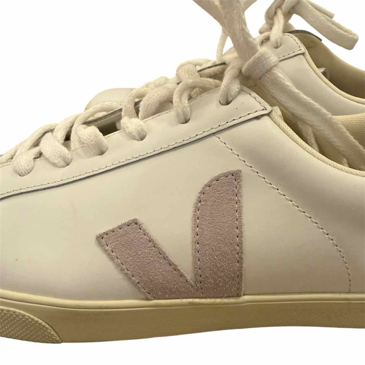 Veja White & lilac Size 9 Sneakers