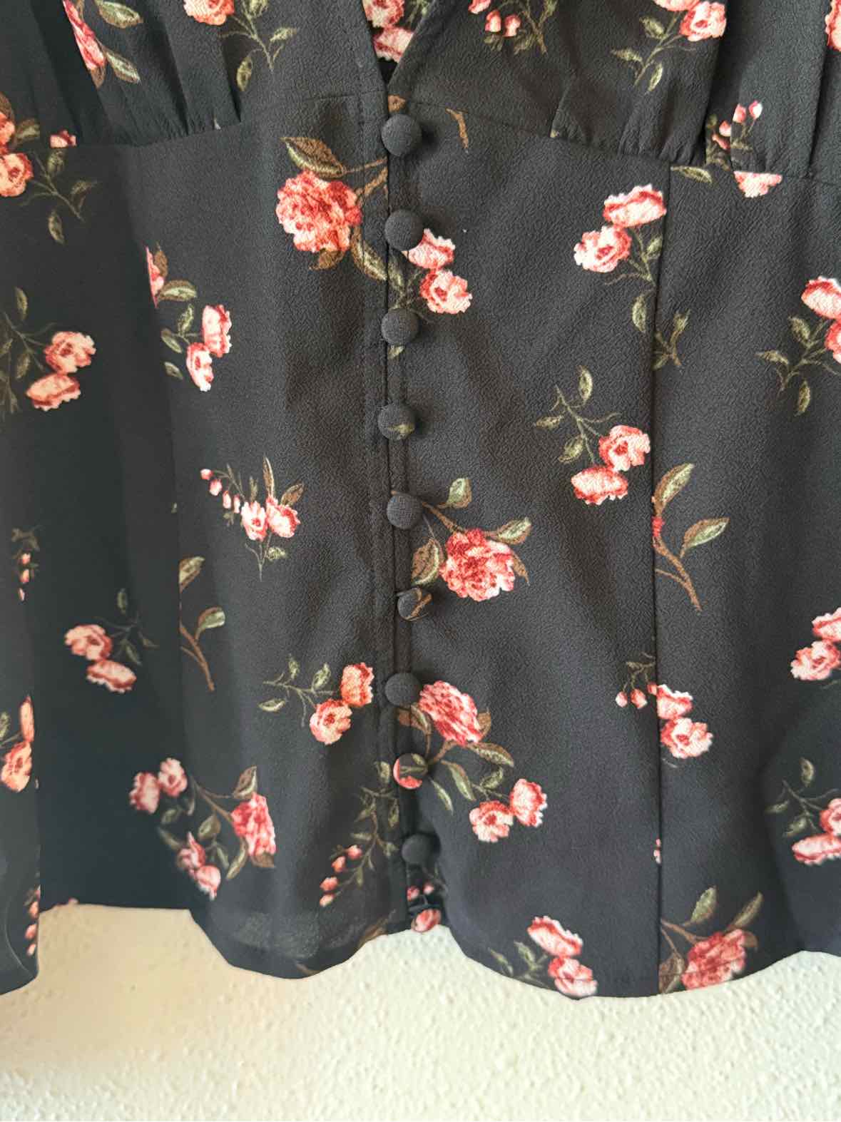 1. STATE Black Multi Size 4 Shirt