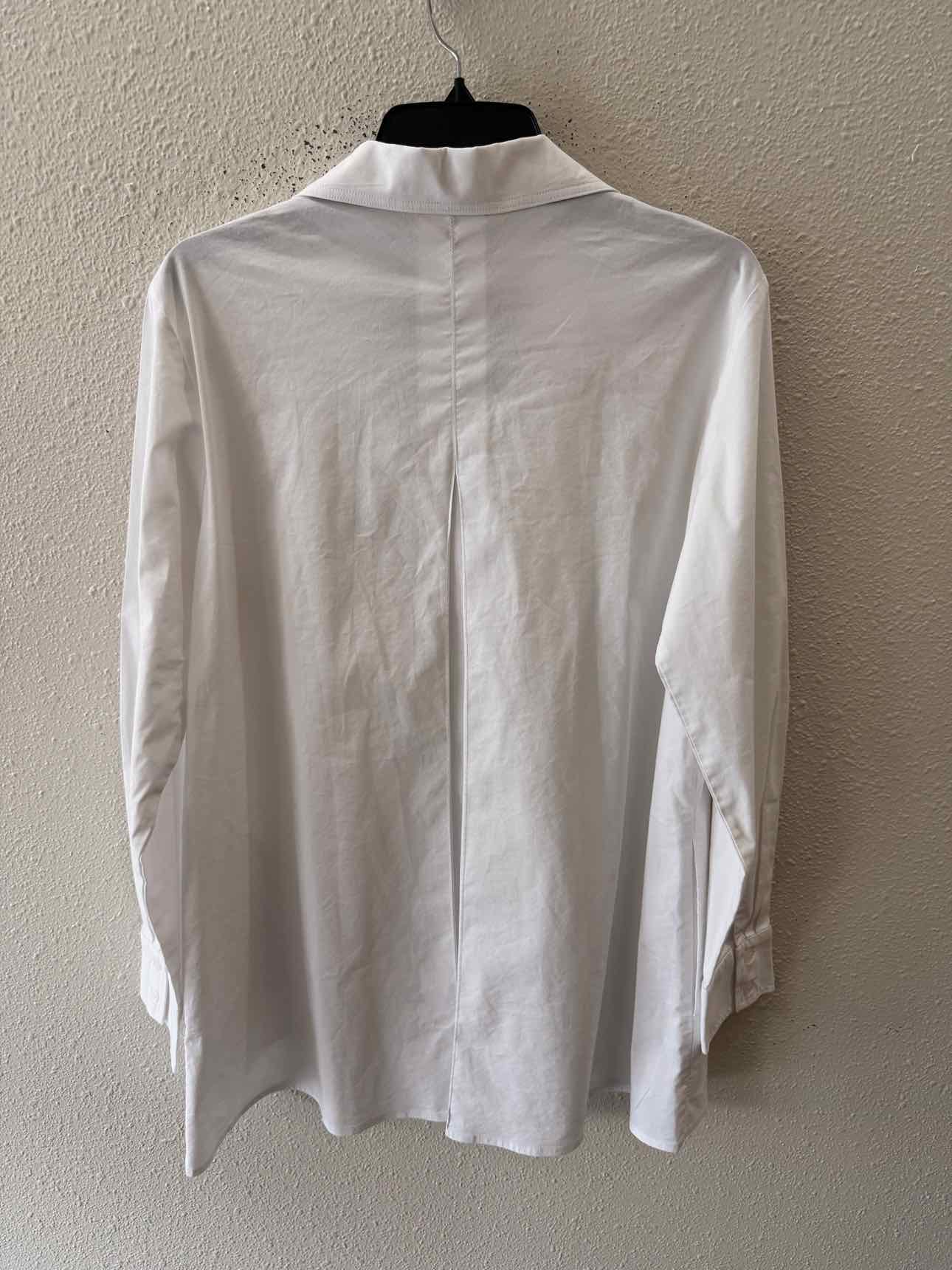 Finley White Size L Shirt
