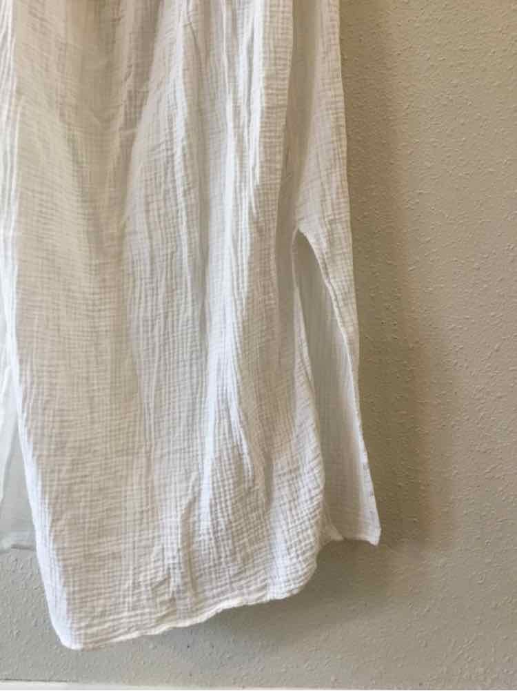 Saks Fifth Avenue White Size M Dress