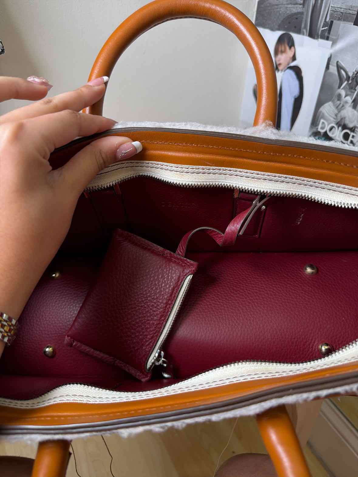 Dentro Buck Tan Handbag