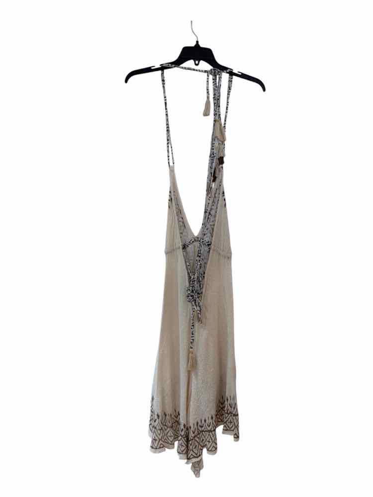 Anisa Spain White and Brown Size OS Dress