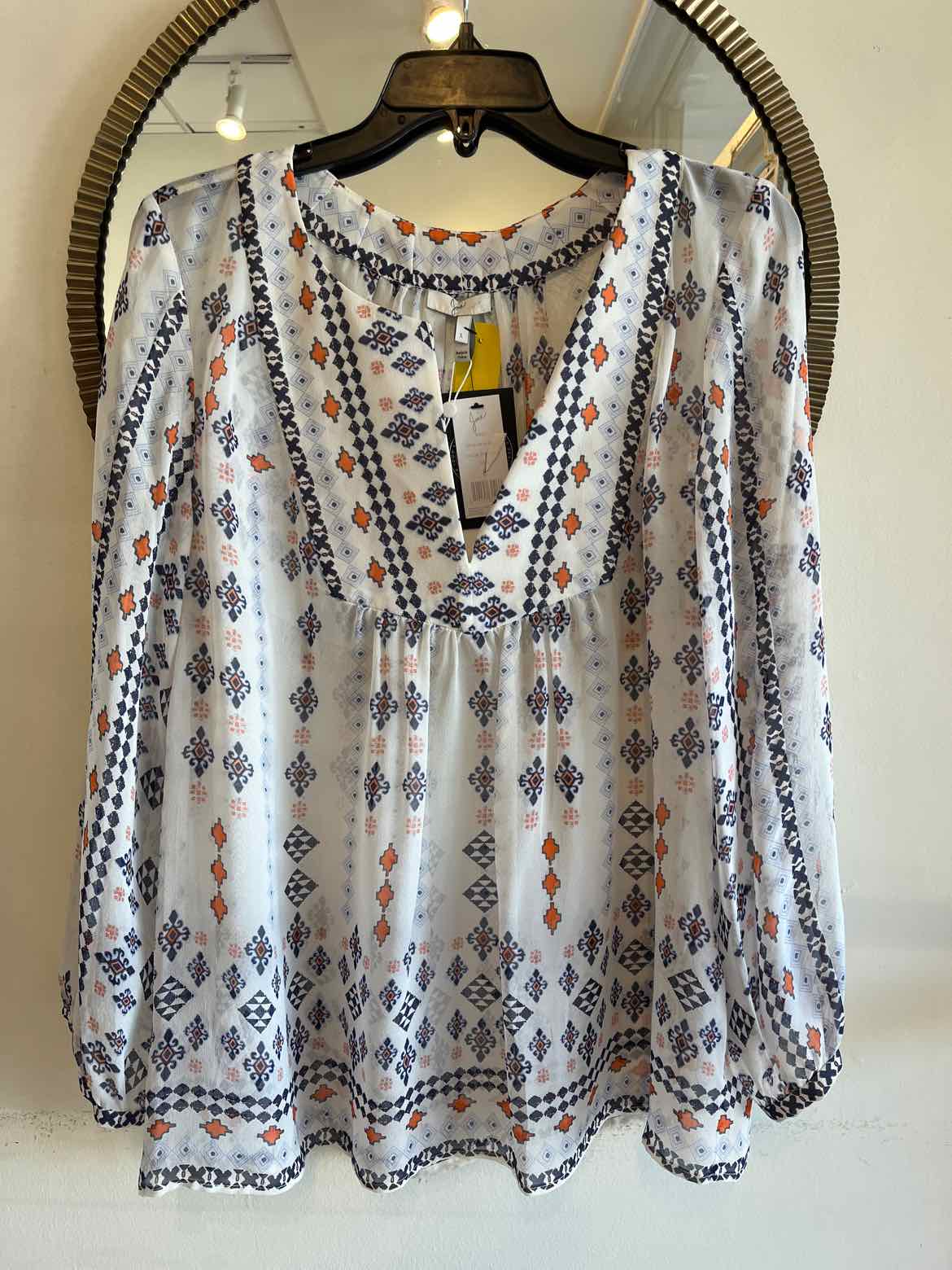 Joie White Size L Shirt