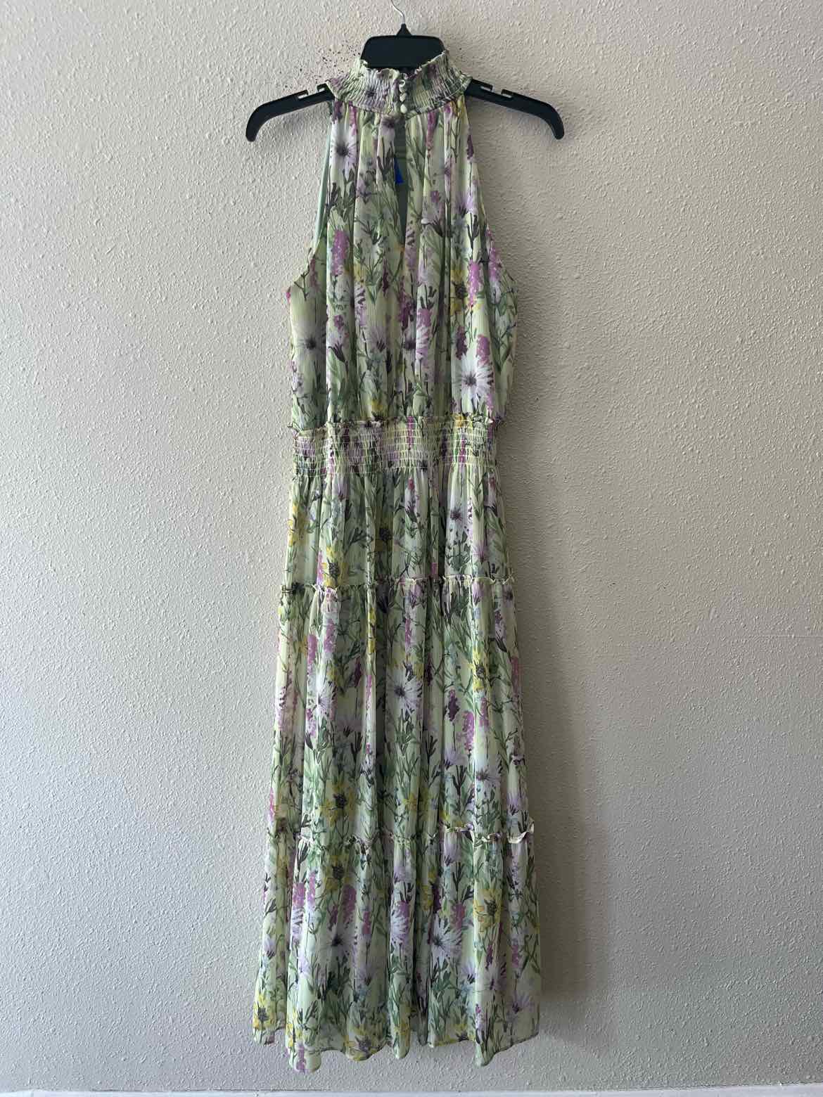 Taylor Light Green Size 14 Dress