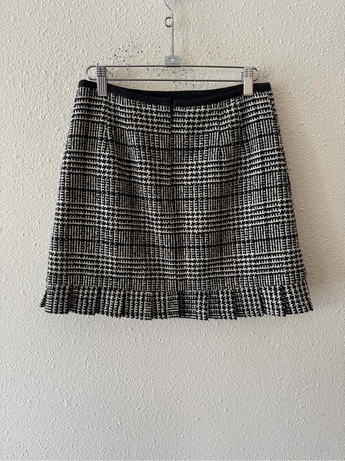 Nanette Lepore White and black Size 4 Skirt
