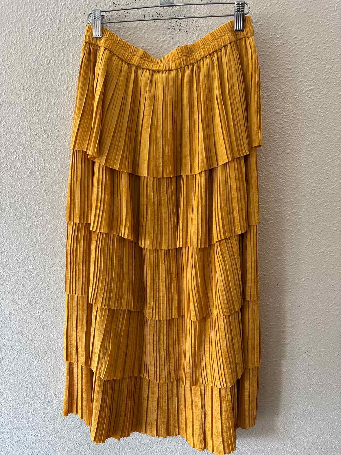 Current Air Golden Yellow Size M Skirt