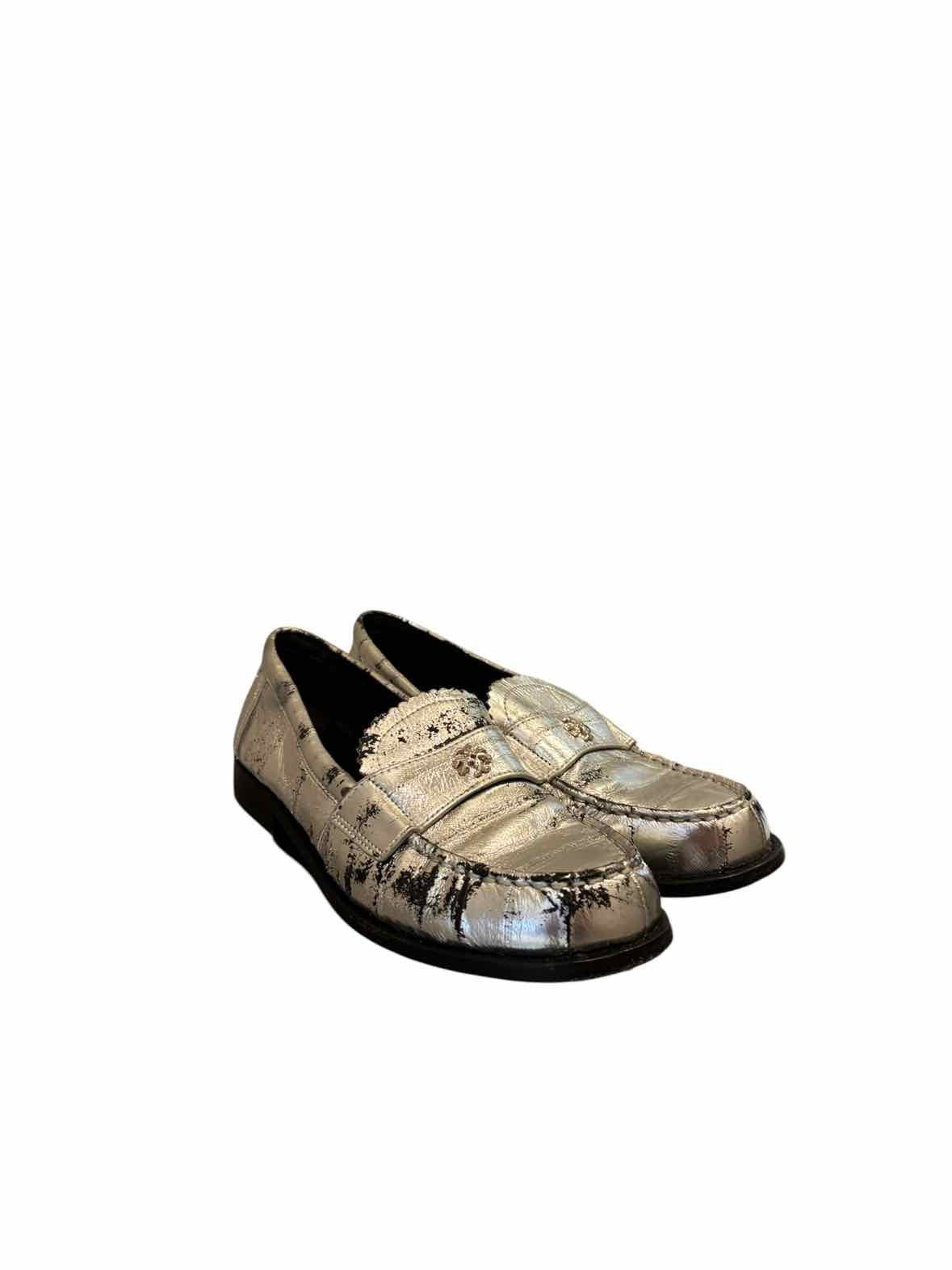 Tory Burch Silver Metallic Size 5.5 Shoes
