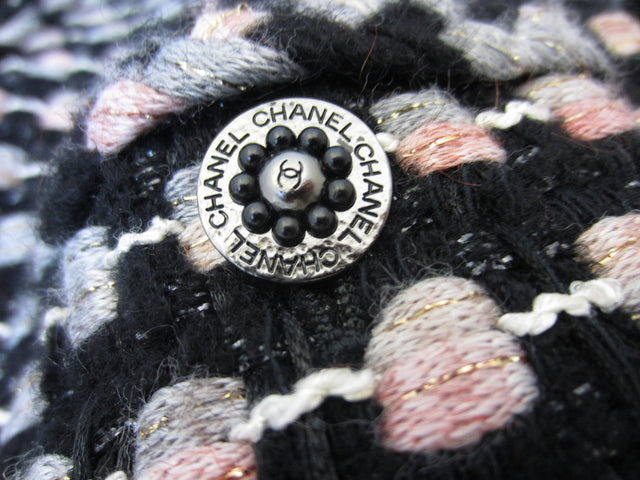 How One Piece can Inspire Your Entire Outfit: The Perfect CHANEL Jacket