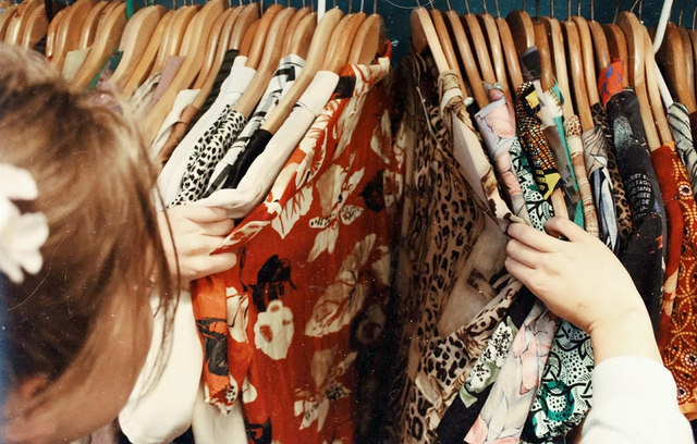 How to Style Mismatched Prints