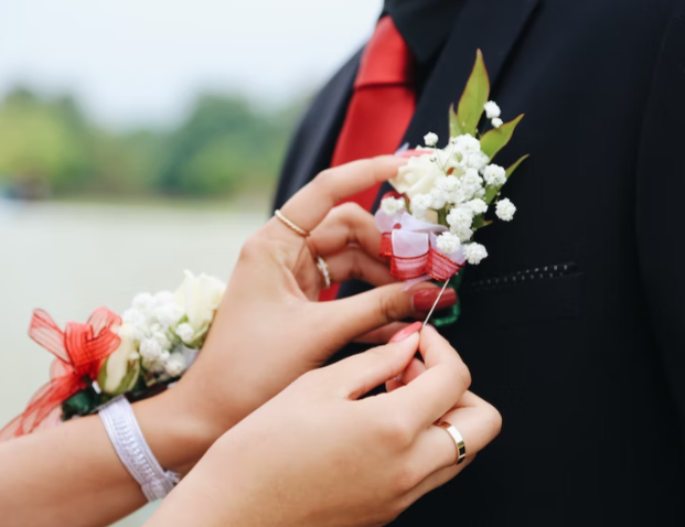 Getting Ready for Prom in 2022