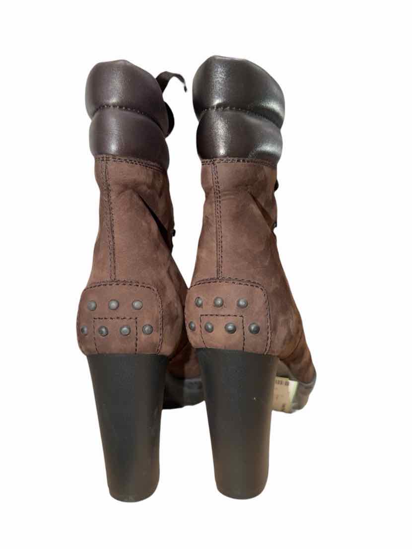 TODS Brown Size 36 Shoes