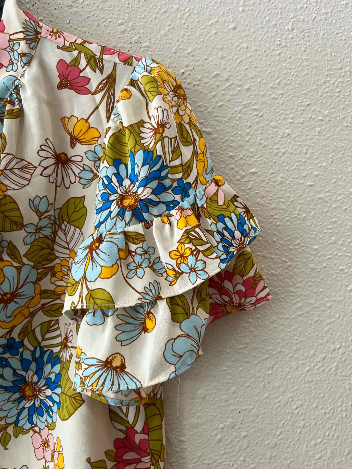 Sugar Lips Cream Multi Size XS Shirt