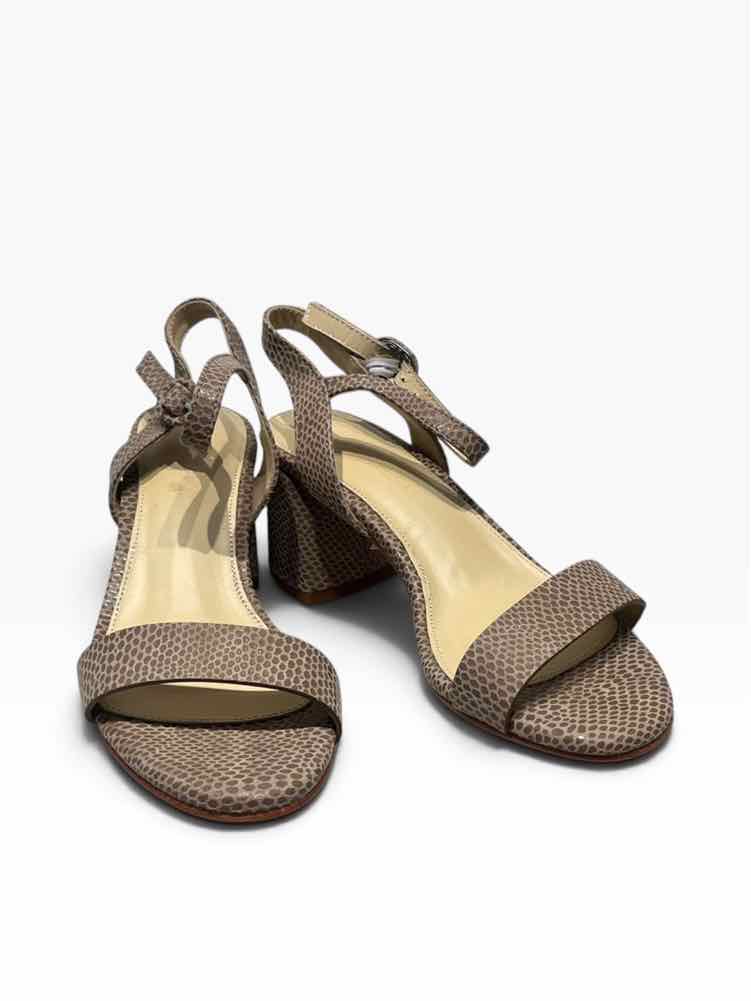 J. McLaughlin Taupe Size 6 1/2 Shoes