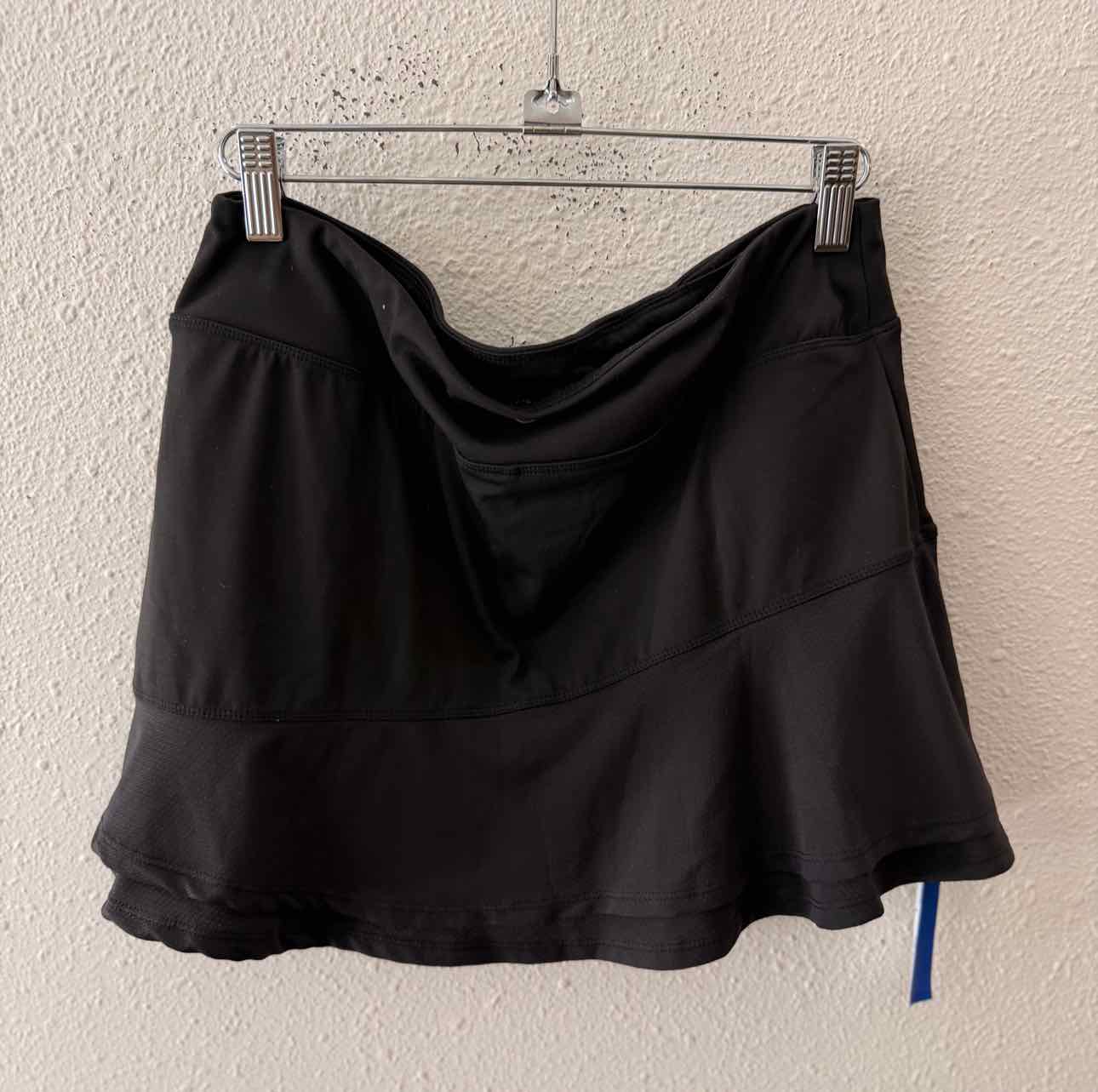 Savvi Black Size L Skort