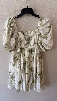 Blu Pepper White and Green Size L Dress
