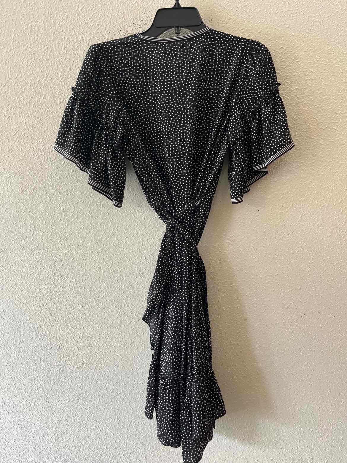 Max Studio Black and white Size S Dress