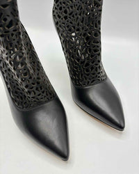 Jimmy Choo Black Size 37.5 Shoes