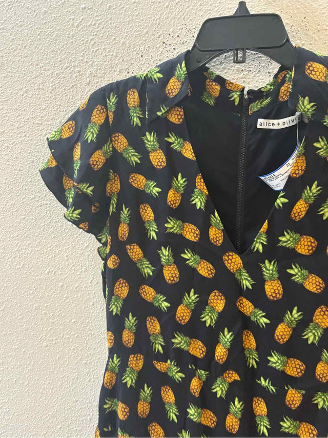 alice + olivia Black and yellow Size 12 Romper