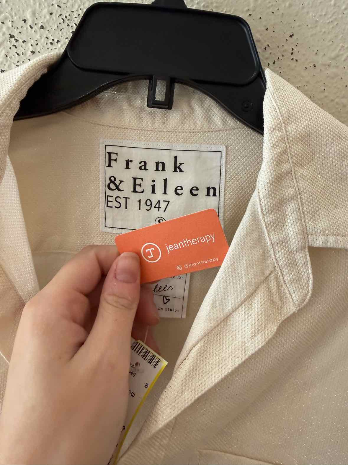 Frank & Eileen Cream Size S Shirt