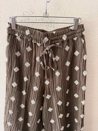 Zara Olive and White Size S Pants