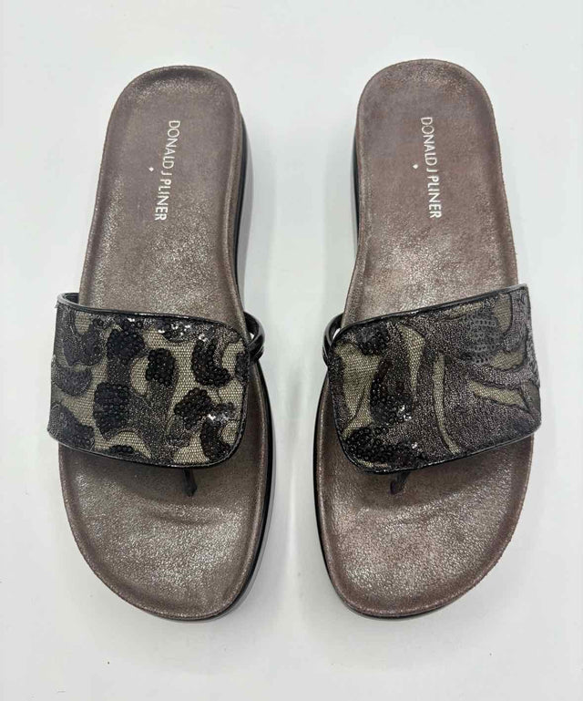 Donald J. Pliner black and brown Size 7.5 Shoes