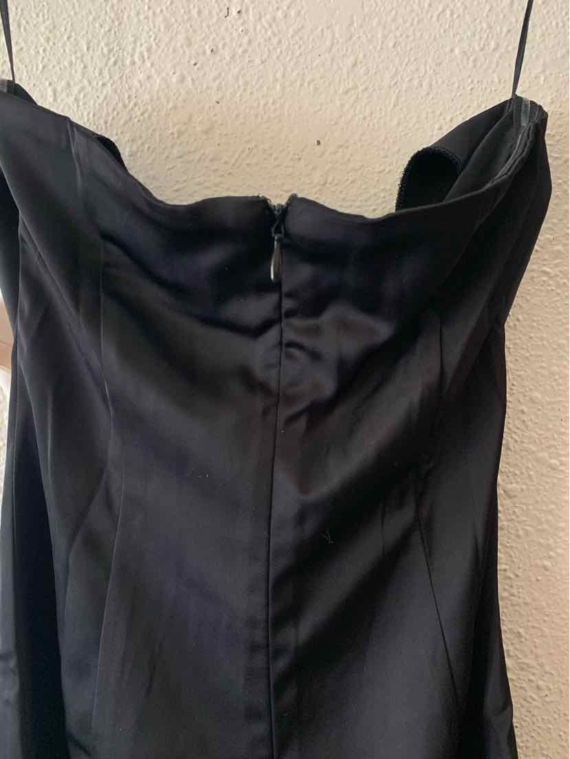 Princess Polly black and cream Size 4 Dress