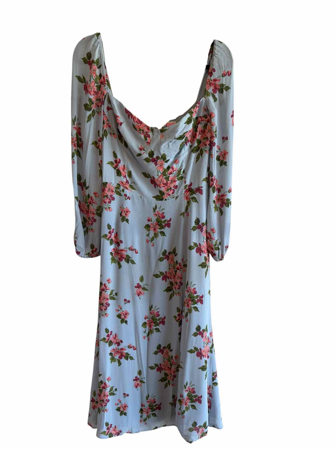 Reformation Light Blue Size 8 Dress – Swap Boutique