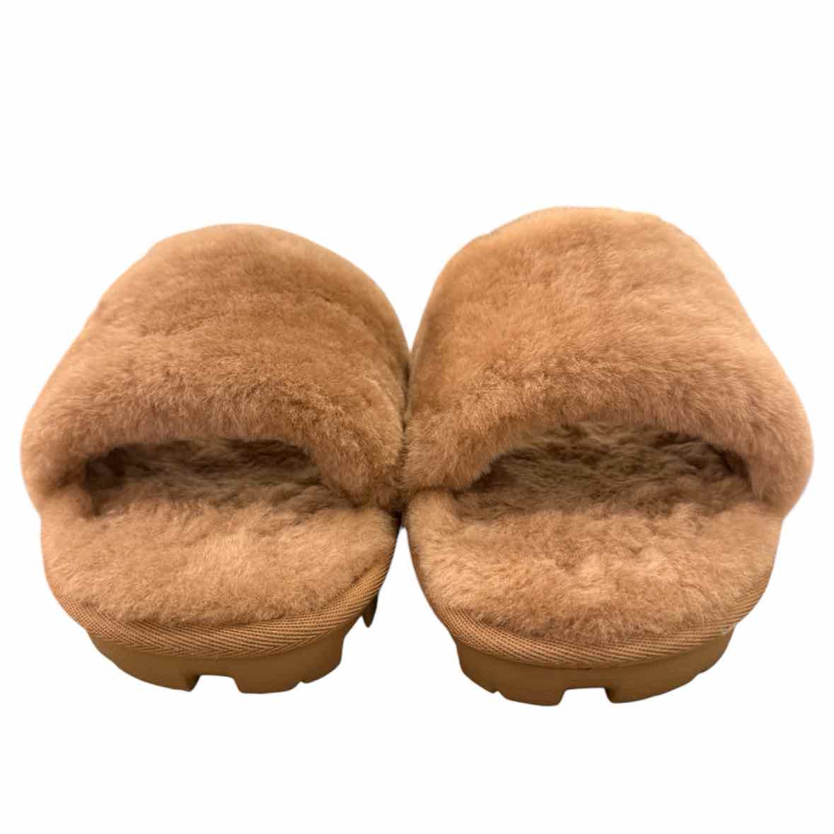 UGG Chestnut Size 11 Shoes