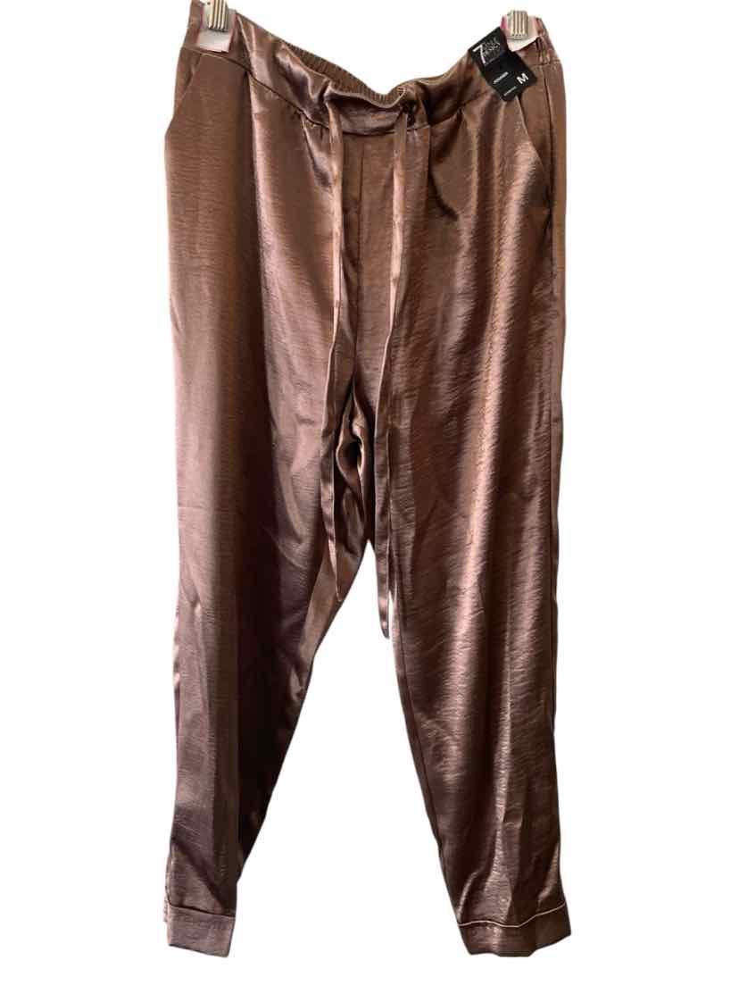 New York and Co. Bronze Size M Pants