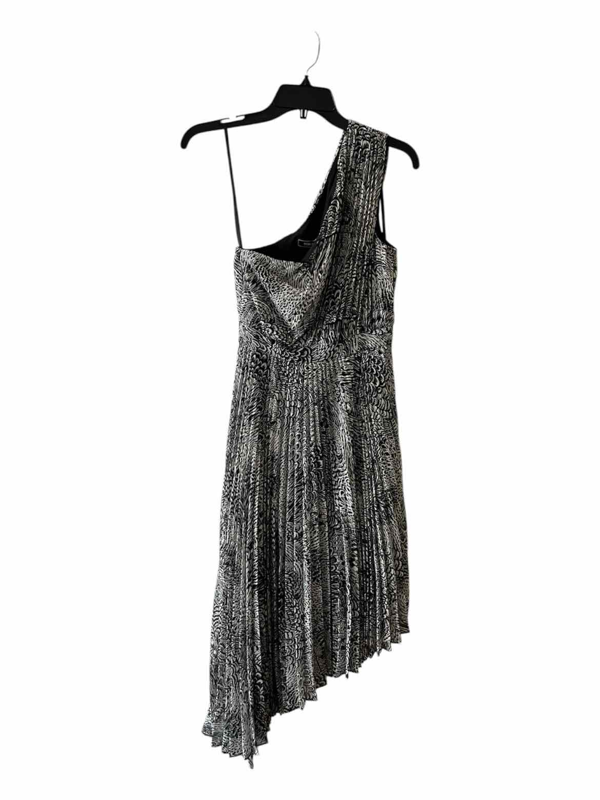 BCBGMax Azria Black and white Size 0 Dress