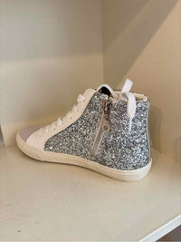 Vintage Havana Grey and white Size 6 Shoes