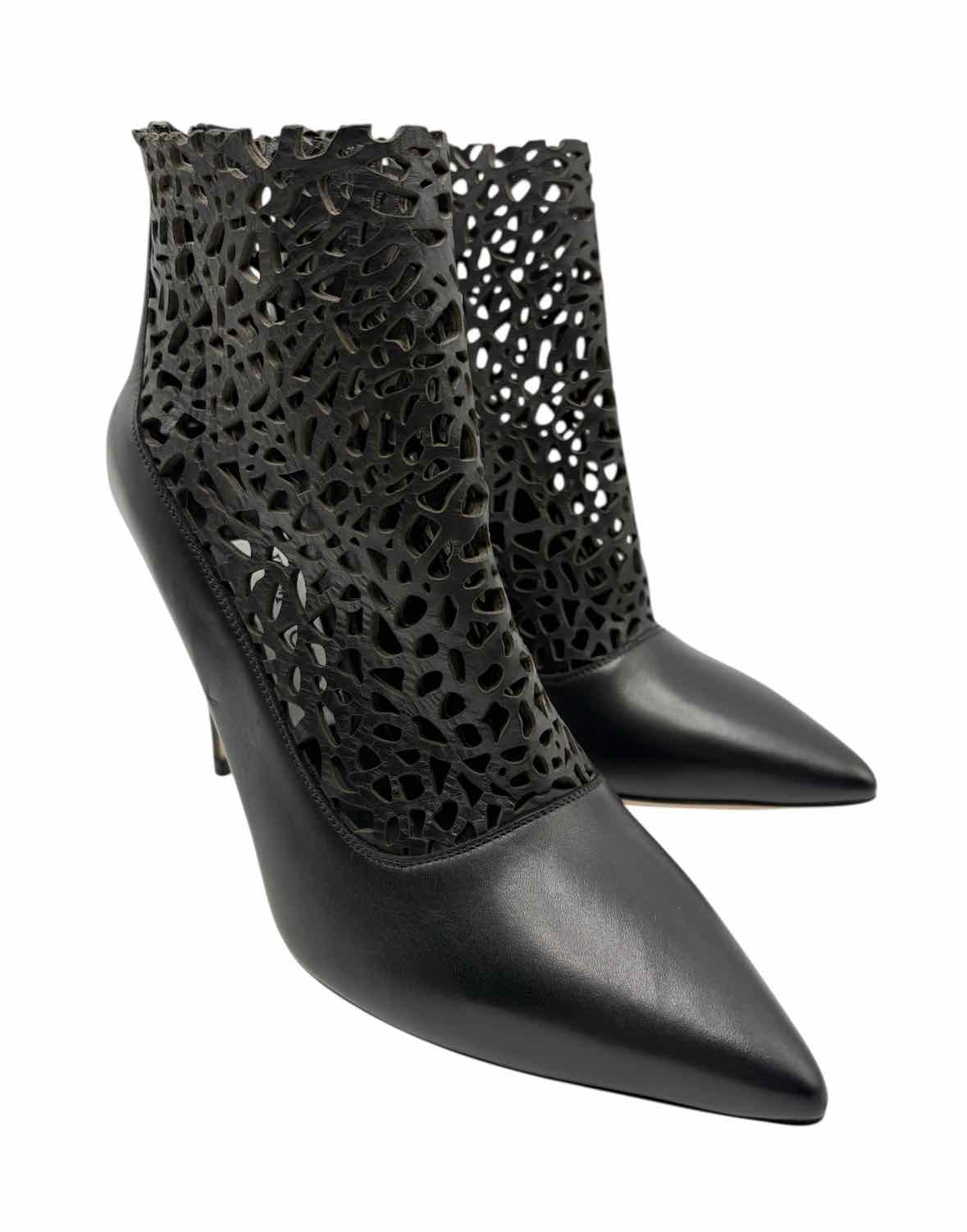 Jimmy Choo Black Size 37.5 Shoes